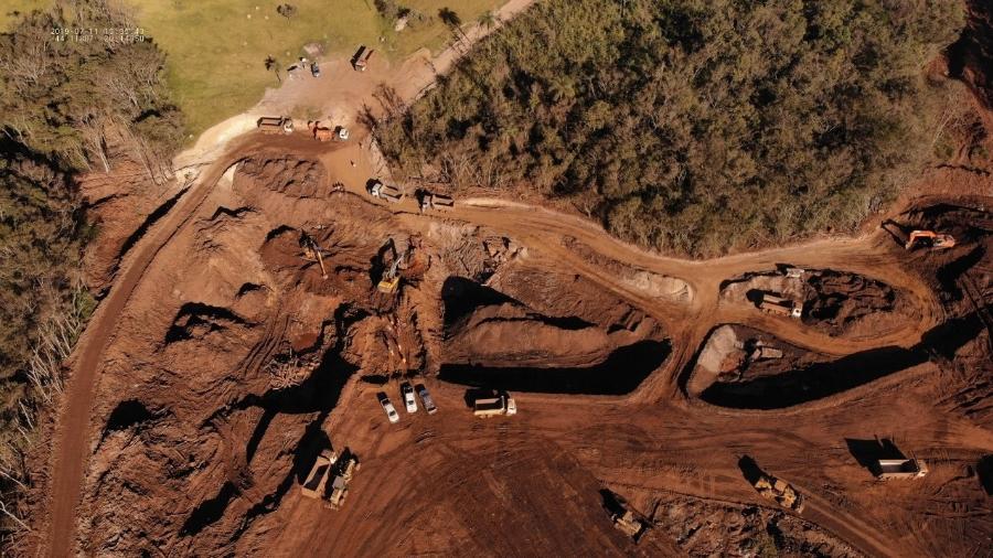 Qual foi o motivo do colapso da barragem de Brumadinho?