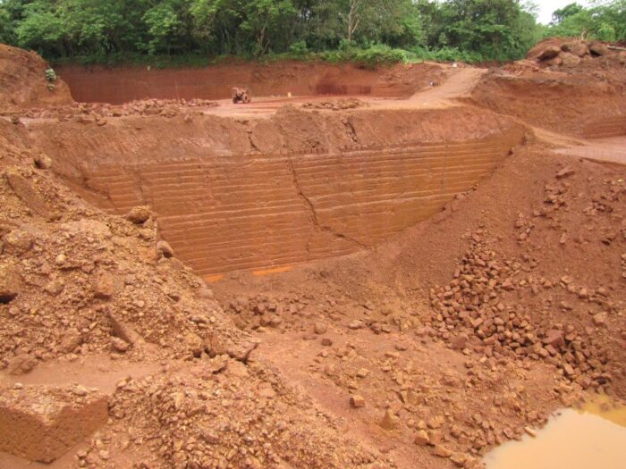 Uso da laterita no concreto: Será que vale a pena?